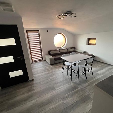 Apartament Casa Dragoeni Târgu Jiu Eksteriør billede
